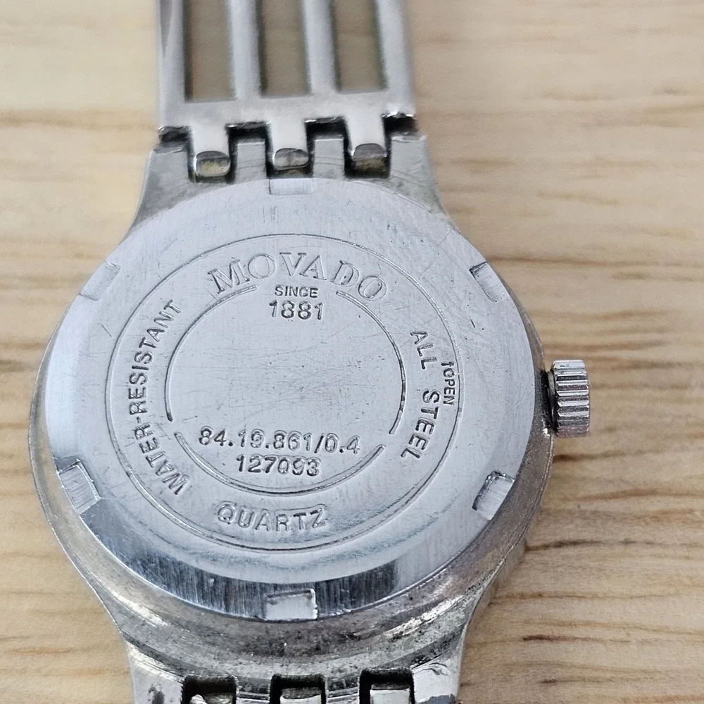 Movado Womens Small Wrist Watch Silver Gold Steel Water Resistant‎ Wristwatch